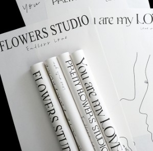 Un buon prezzo. 57*57cm Ins Simple Internet Celebrity Paper Impermeabile Fiore Fiore Imballaggio Carta Tempo di spedizione 30-45 giorni in linea