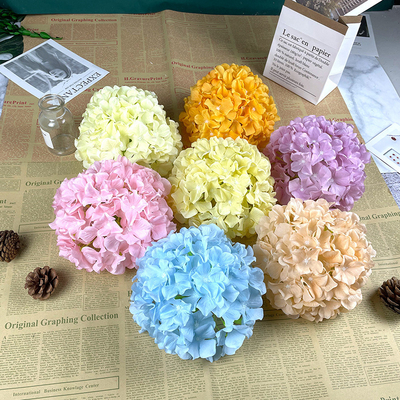 Un buon prezzo. Nuova simulazione di grandi fiori a palla ricamati per matrimoni, sale per matrimoni, decorazioni per la casa, soggiorni, composizioni floreali decorative, guida stradale, composizioni floreali in linea