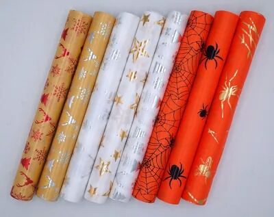 Un buon prezzo. Carta da regalo con bordi dorati in nuovo stile in linea