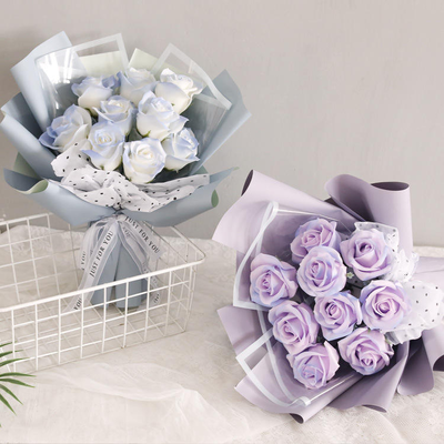 Un buon prezzo. Bouquet di fiori di rosa di sapone fatto a mano Scatola regalo, profumo duraturo Bouquet di fiori di sapone per San Valentino Natale Giornata di nascita matrimonio Logo regalo personalizzato in linea