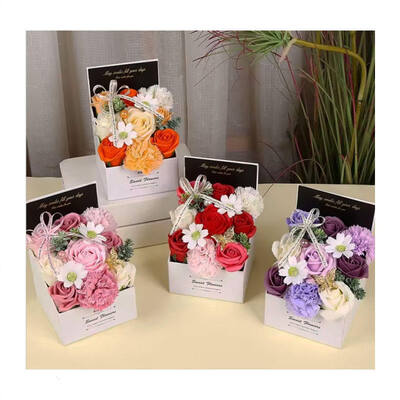 Un buon prezzo. Bouquet di fiori di sapone in tessuto in scatola, Mini Sapone Rose Scatola regalo per San Valentino Madre Padre Natale Laurea Nozze Halloween in linea