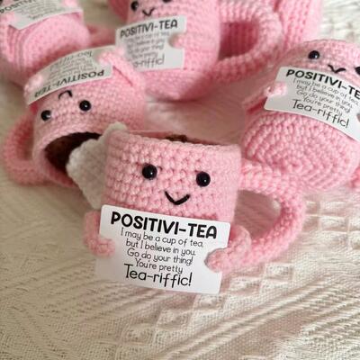 Un buon prezzo. Fabbricazione a mano Incastro Infermiera Anatra Amigurumi Bambola Sostegno Positivo Giocattolo Artificiale Per Pasqua Capodanno Natale Laurea in linea