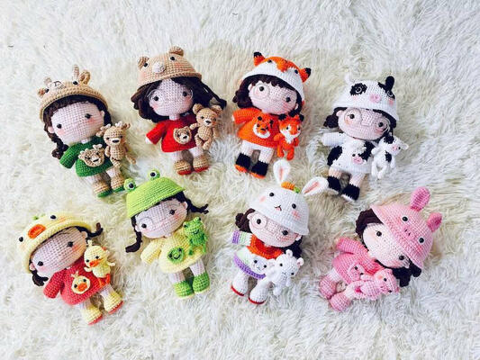 Un buon prezzo. Best Seller per la bambola natalizia all'uncinetto con filato di cotone fatto a mano per animali domestici in linea