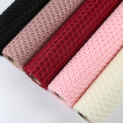 Un buon prezzo. Fiorista Wrapping Paper Mesh Rolls Waterproof 60cm*5Y 70-80gsm dei fori del cerchio in linea
