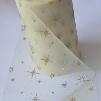 Un buon prezzo. Il tessuto Rolls dell'organza di Tulle di scintillio dell'oro ha timbrato il tessuto brillante Rolls di Tulle a 6 pollici in linea