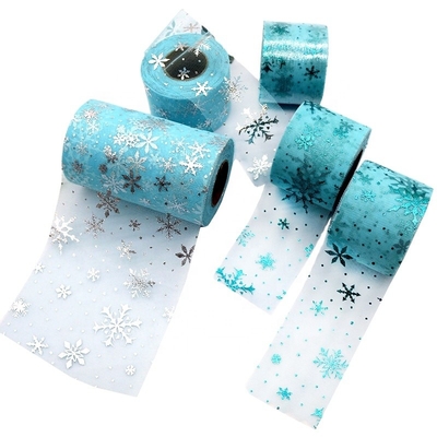 Un buon prezzo. Tessuto blu 15.2cm di Tulle Rolls dell'organza del poliestere del modello del fiocco di neve in linea