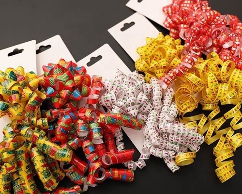 Buon prezzo Decorazione colorata d'arricciatura del nastro di spostamento di regalo 2cm multi per qualsiasi occasione in linea